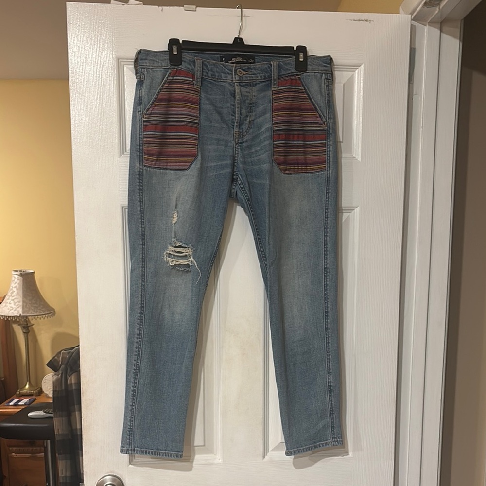 Hollister Red and Blue Capris